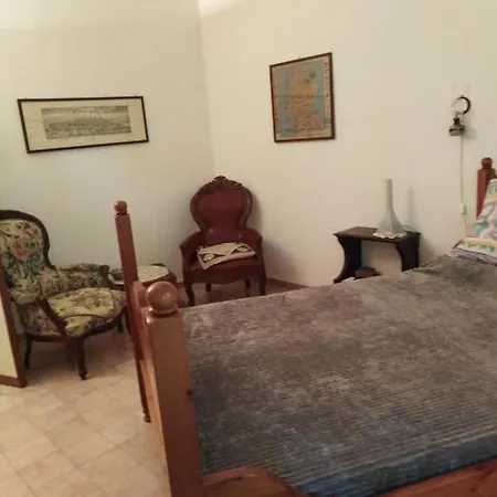 Il semaforo Una o due camere matrimoniali con bagno a pochi passi dal centro Pietrasanta, con Wi-Fi-3